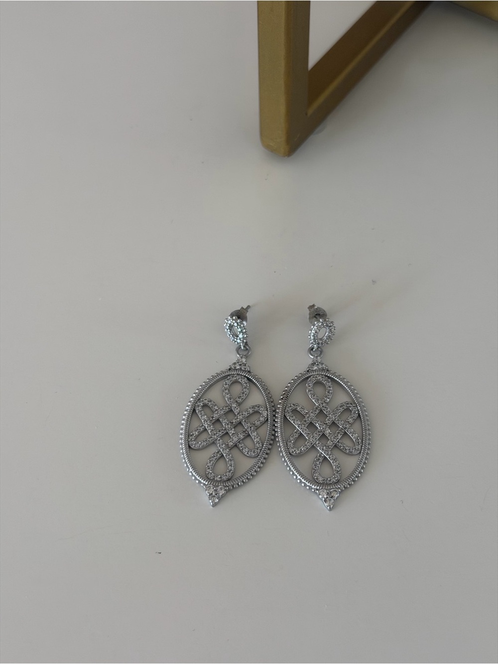 Vintage Pre-Owned FR .925 Sterling Silver Textured Half Hoop Clip-On Earrings